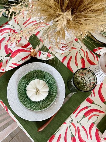 Набор кухонный (скатерть+салфетки 4 шт.) Chilly, новогодний, бежевый