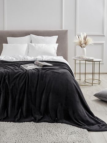 Плед Black, без рисунка, черный