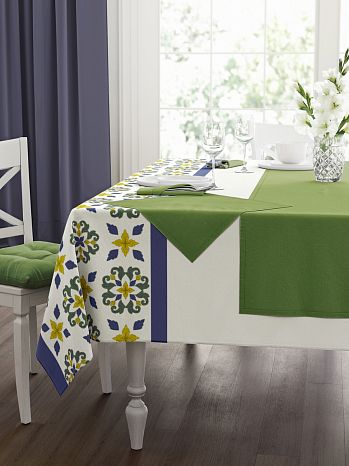 Набор кухонный (скатерть+салфетки 4 шт.) Dark green, без рисунка, зеленый