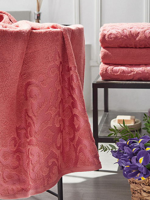 Полотенце махровое Paisley coral, орнамент, розовый